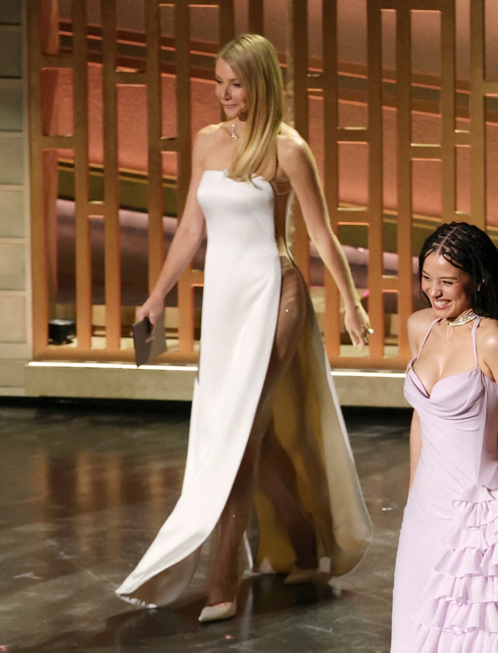 Gwyneth Paltrow na 98. Oscarima u haljini s dva proreza