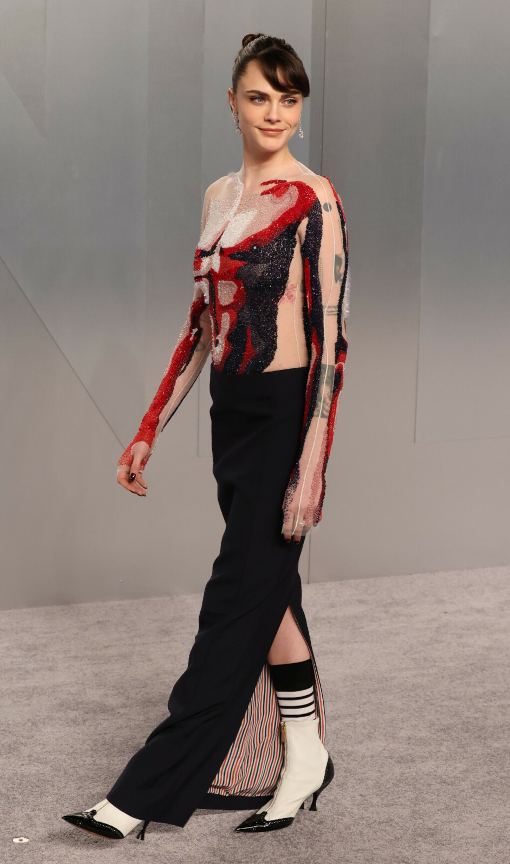 Cara Delevingne u haljini Thoma Brownea na oskarovskom partyju Vanity Faira - 6