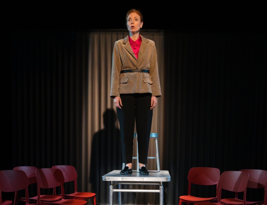 Predstava Prima Facie