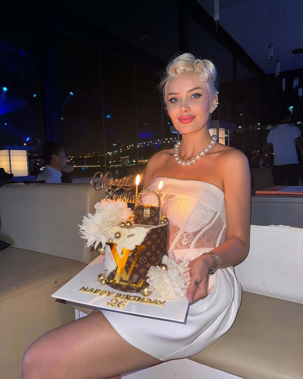 Ayşegül Eraslan - 7