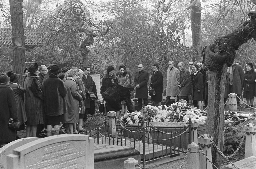 Kraljica Juliana - 3