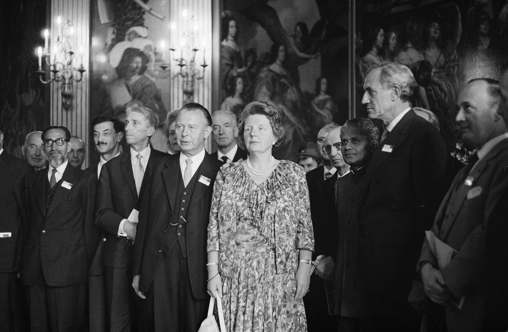 Kraljica Juliana - 6