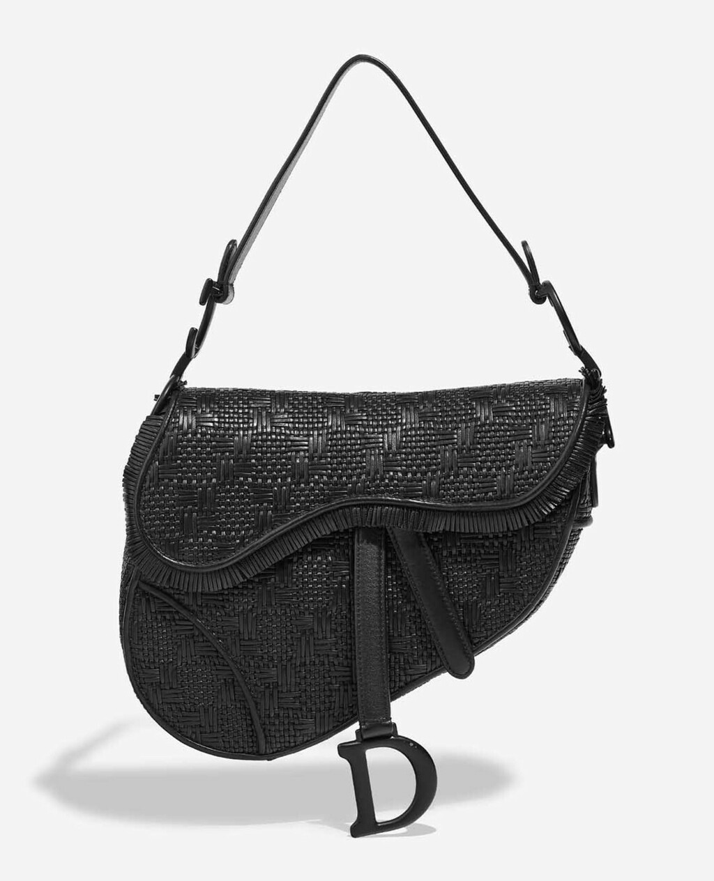 Sandra Elkasević nosi torbu modne kuće Dior, kultni model u obliku sedla