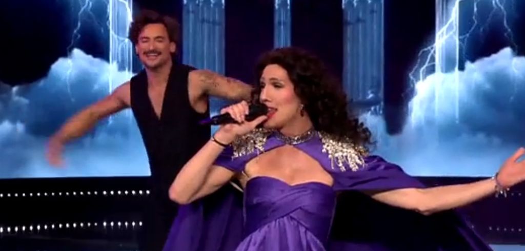 David Amaro kao Doris Dragović