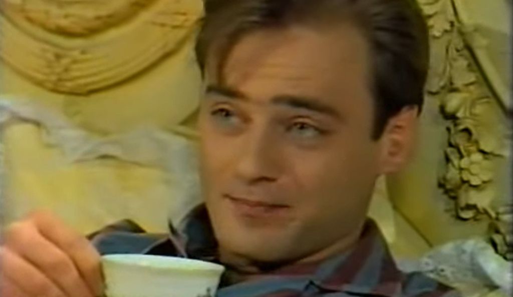 Mladen Barbarić kao Pegula