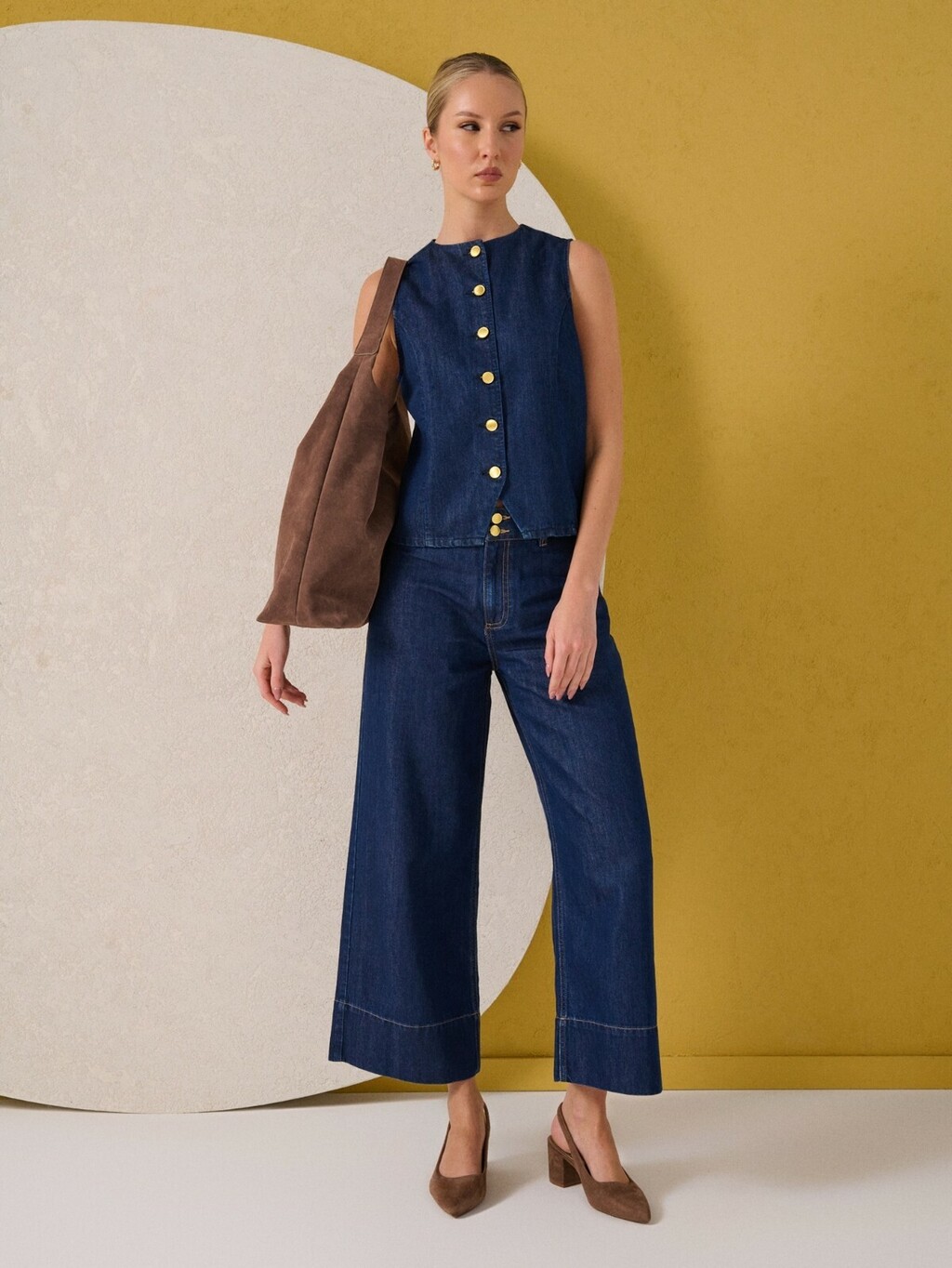 Sinsay, 14,99 + 17,99 eura