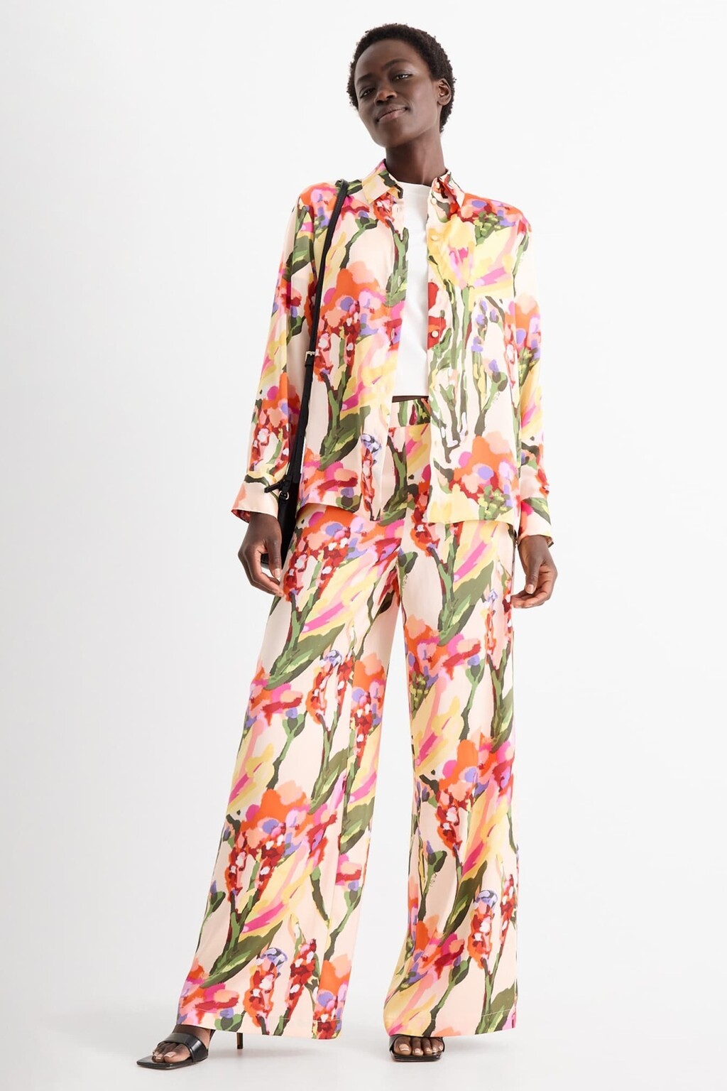 C&A, 19,99 + 25,99 eura