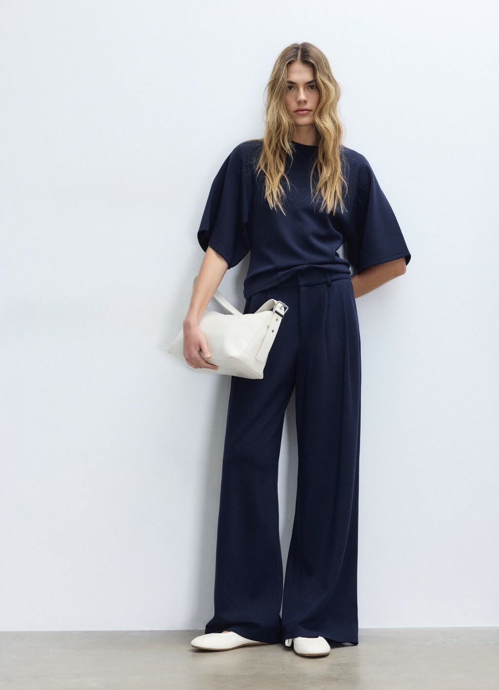 Stradivarius, 15,99 + 29,99 eura