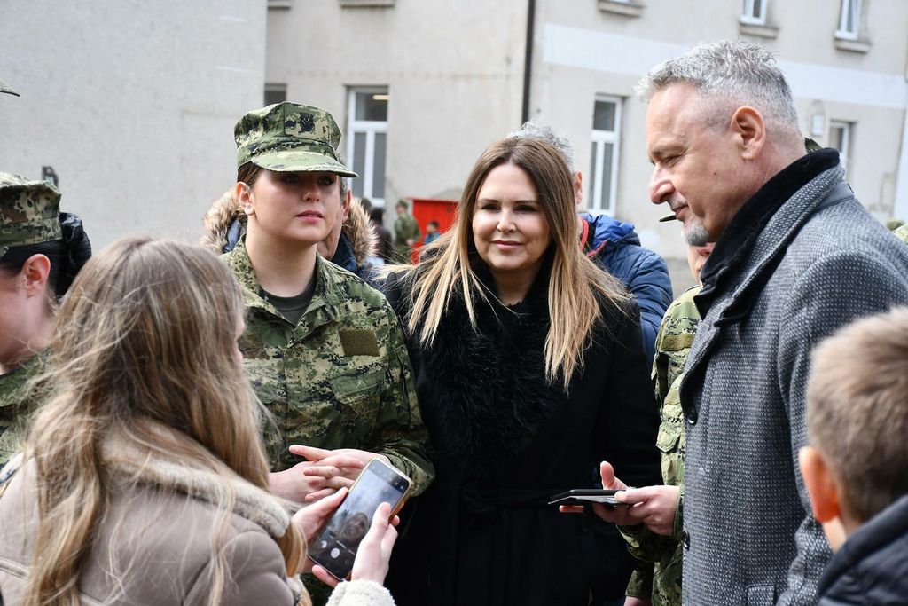 Marko Perković Thompson, Sandra Perković