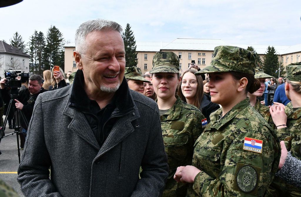 Diva Marija Perković, Marko Perković Thompson