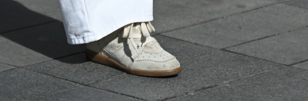 Ulična moda tenisice sa skrivenom petom 2026. - 3