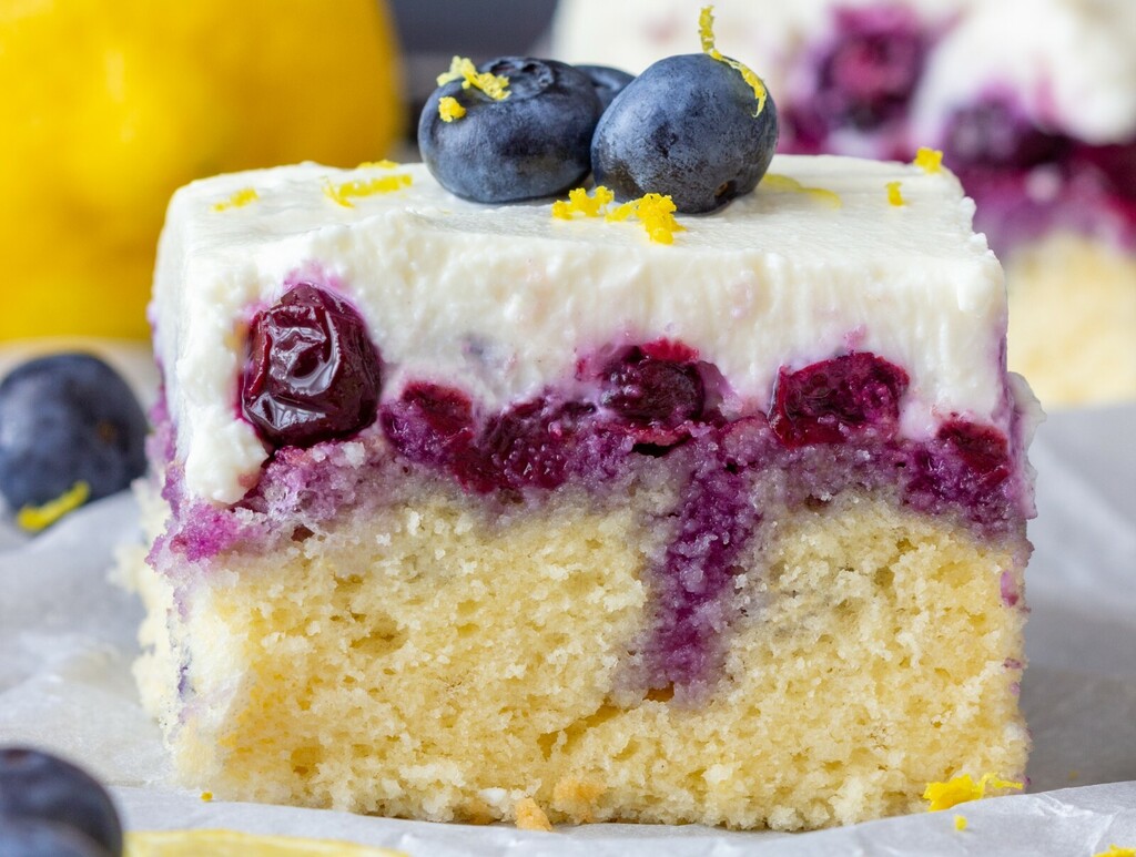 Poke kolač od borovnica