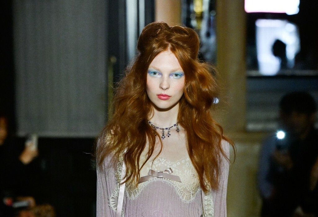 Vraćaju se plava sjenila za oči