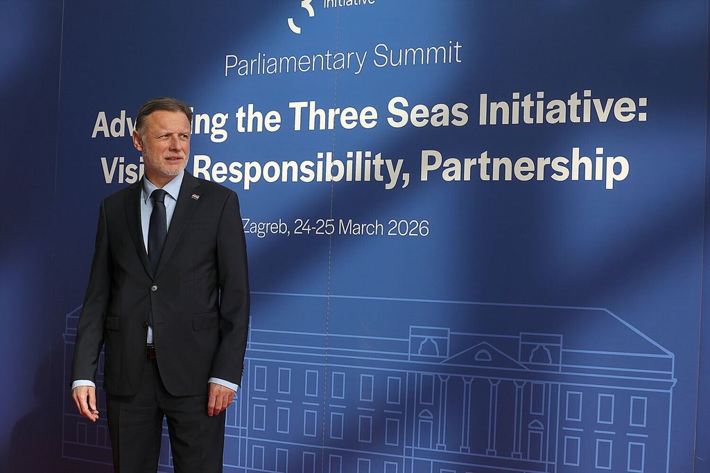 Parlamentarni samit Inicijative triju mora - 22