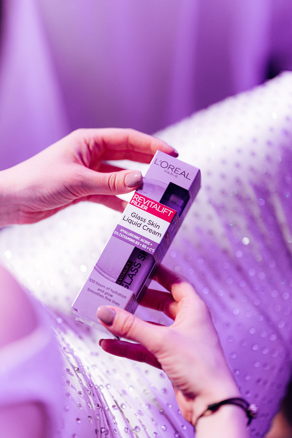 L’Oréal Paris Revitalift Filler Glass Skin tekuća krema