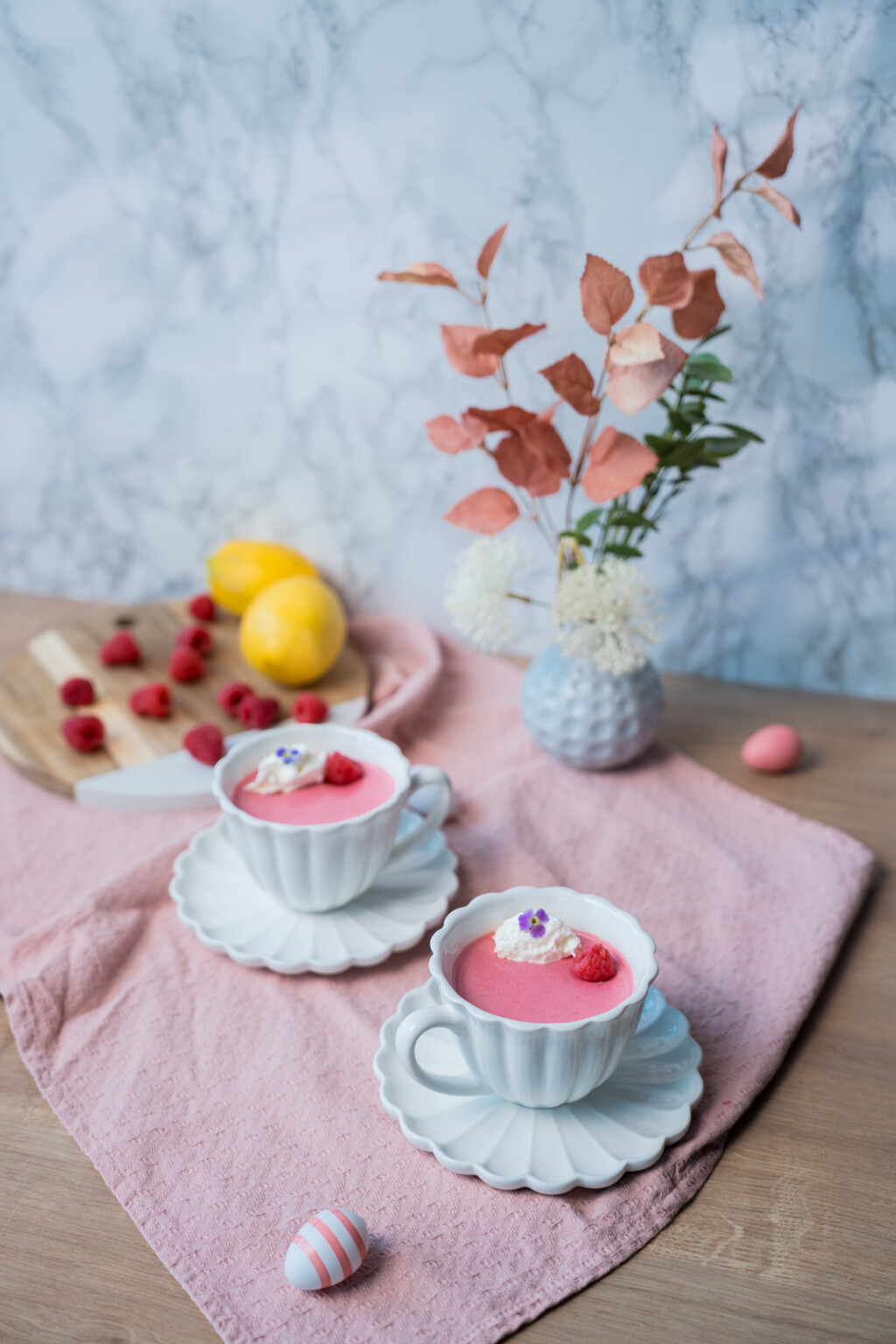 Kremasti desert od maline