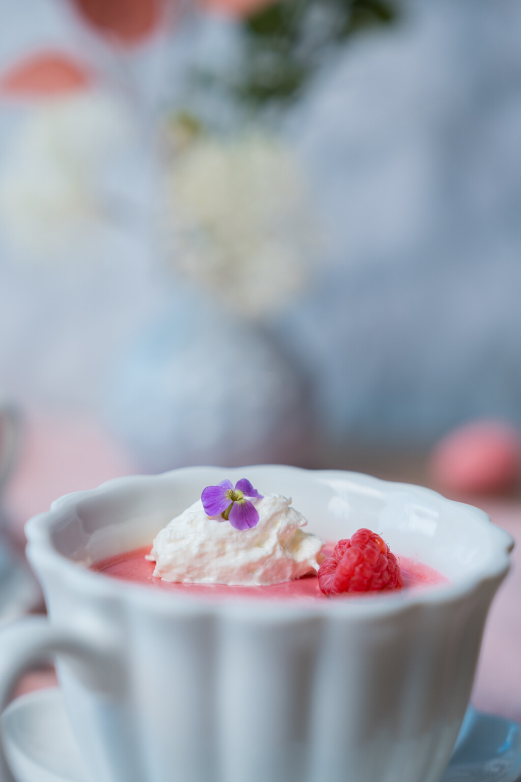 Kremasti desert od maline