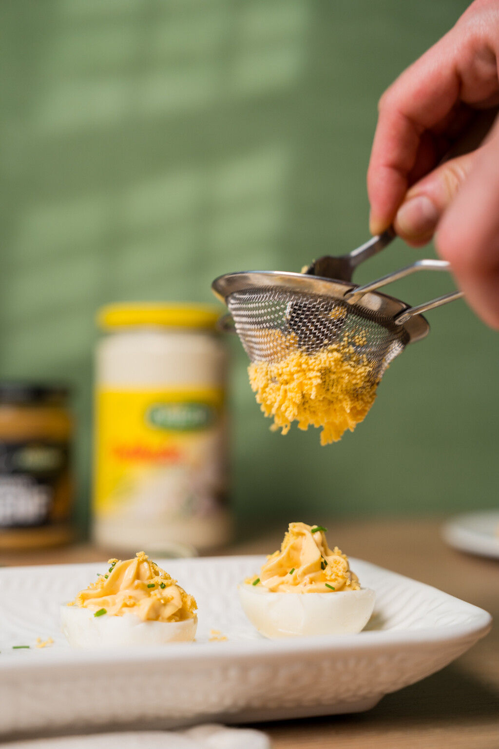 Trik kako dobiti ''mimoza izgled'' punjenih jaja