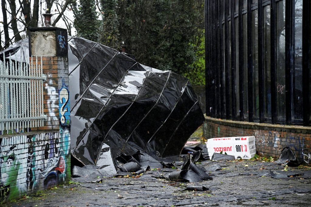 Olujni vjetar snažno pogodio Cibonu