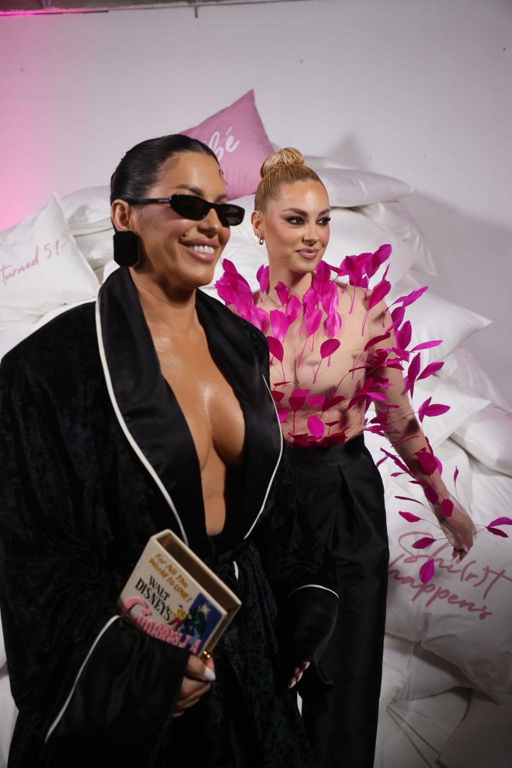 Seka Aleksić, Sara Jovanović