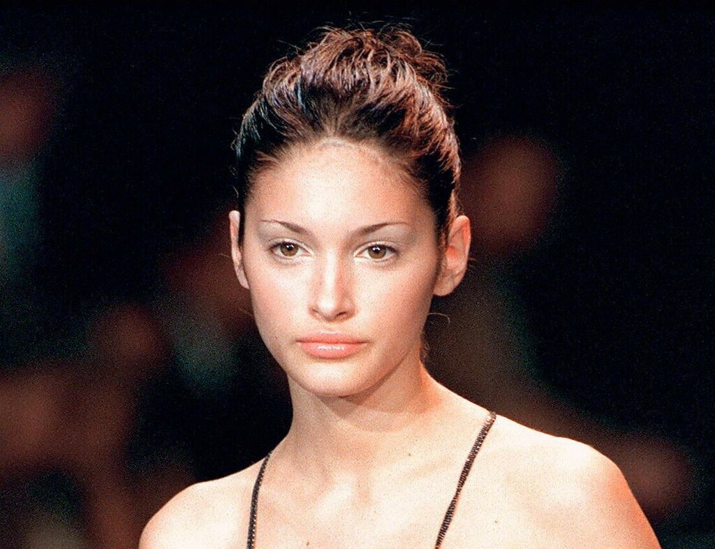 Korina Longin na reviji modne kuće Paco Rabanne