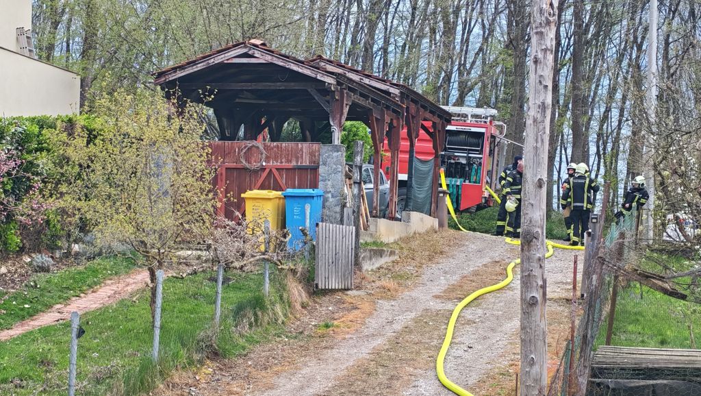 Dvije osobe poginule u požaru drvene kuće - 1
