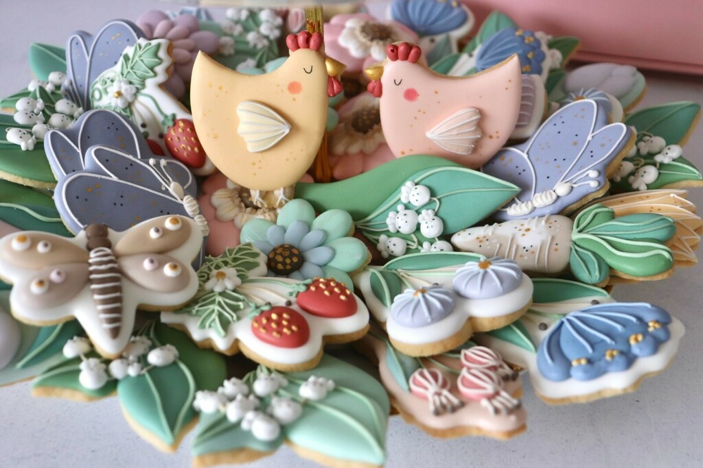 Ručno oslikani uskrsni keksi Suzane Božić, Blue Monet - 6