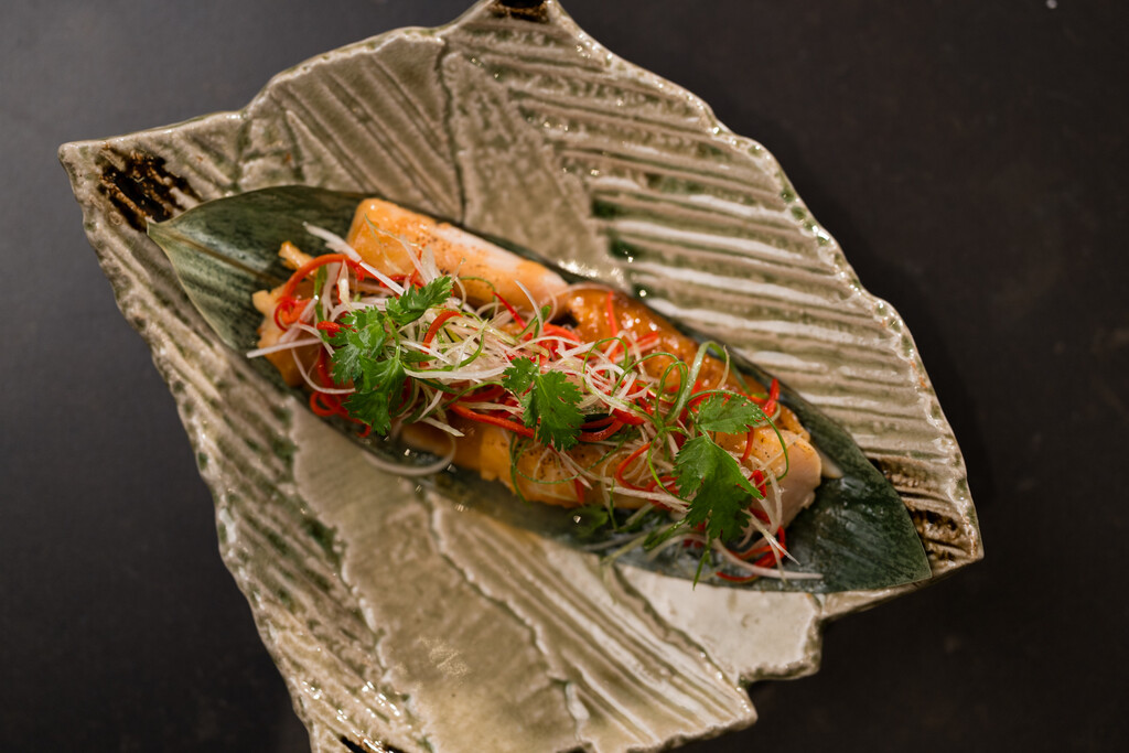 Filet oslića u den miso umaku