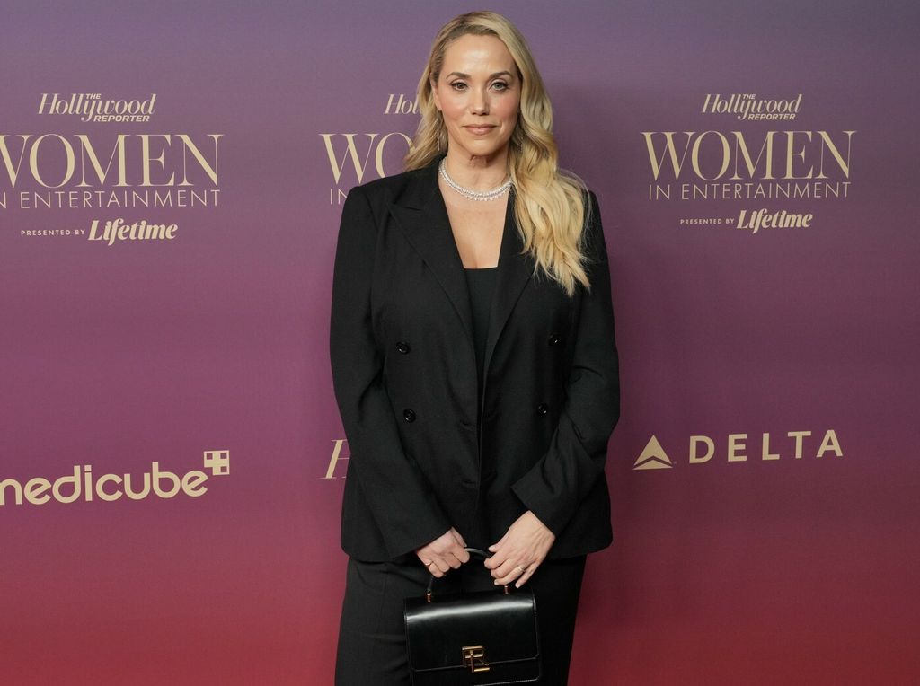 Elizabeth Berkley - 4