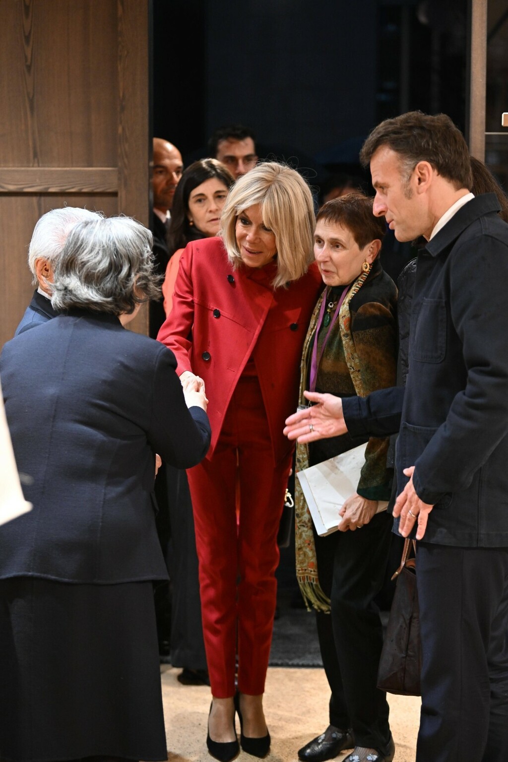 Crveno izdanje Brigitte Macron