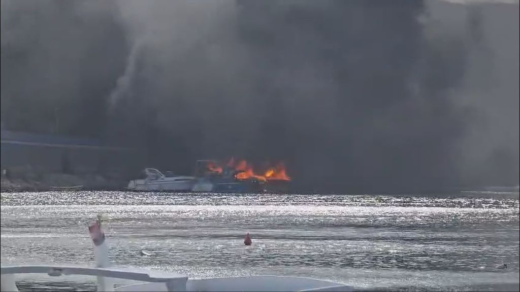 Izgorjelo šest plovila u Omišlju