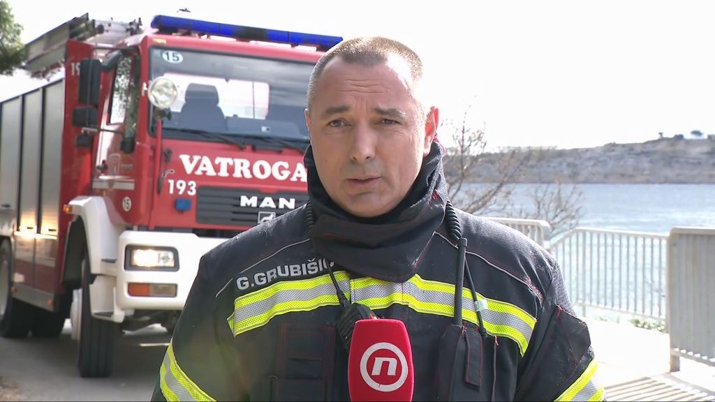 Izgorjelo šest plovila u Omišlju