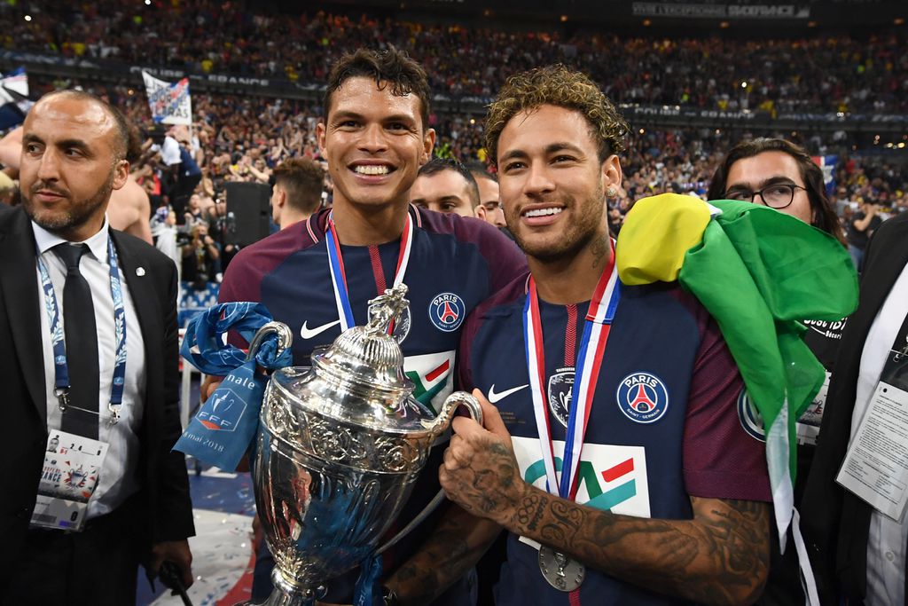 Neymar i Thiago Silva (Foto: AFP)