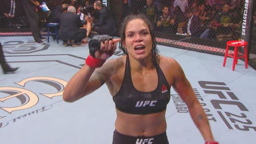 Amanda Nunes (Screenshot)