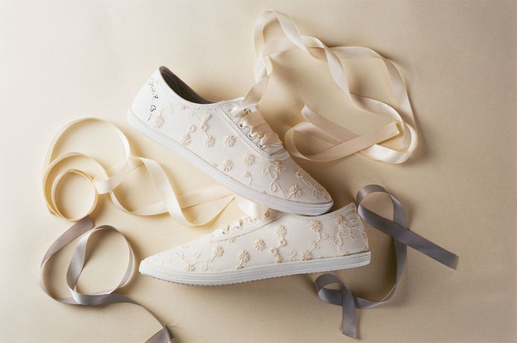 Nova kolekcija Shuz. tenisica za vjenčanja