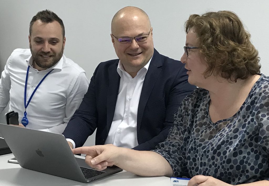 Digitalizacija poslovanja, ilustracija