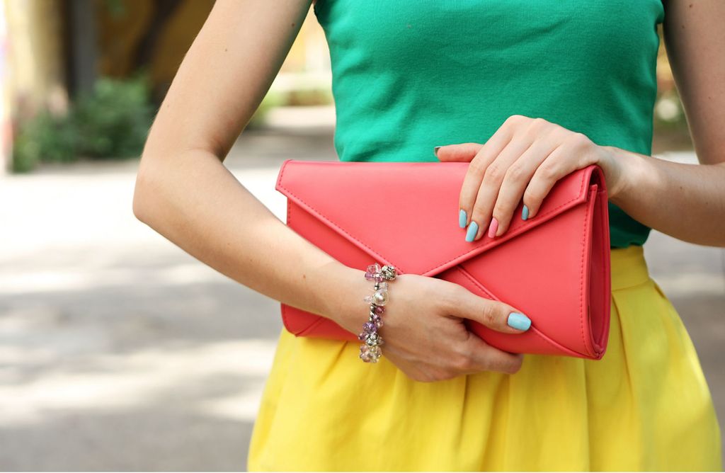 Torbica u koraljnoj boji