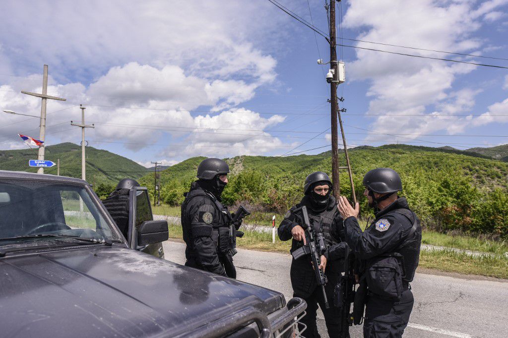 Akcija specijalne policije na Kosovu (Foto: AFP)1
