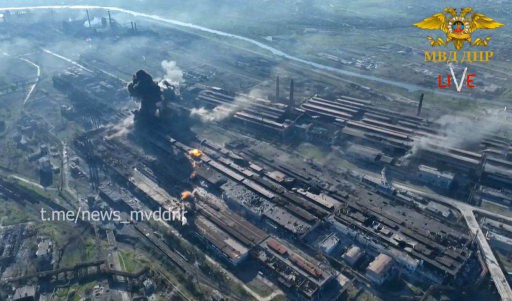 Požar u skladištu nafte u Donjecku