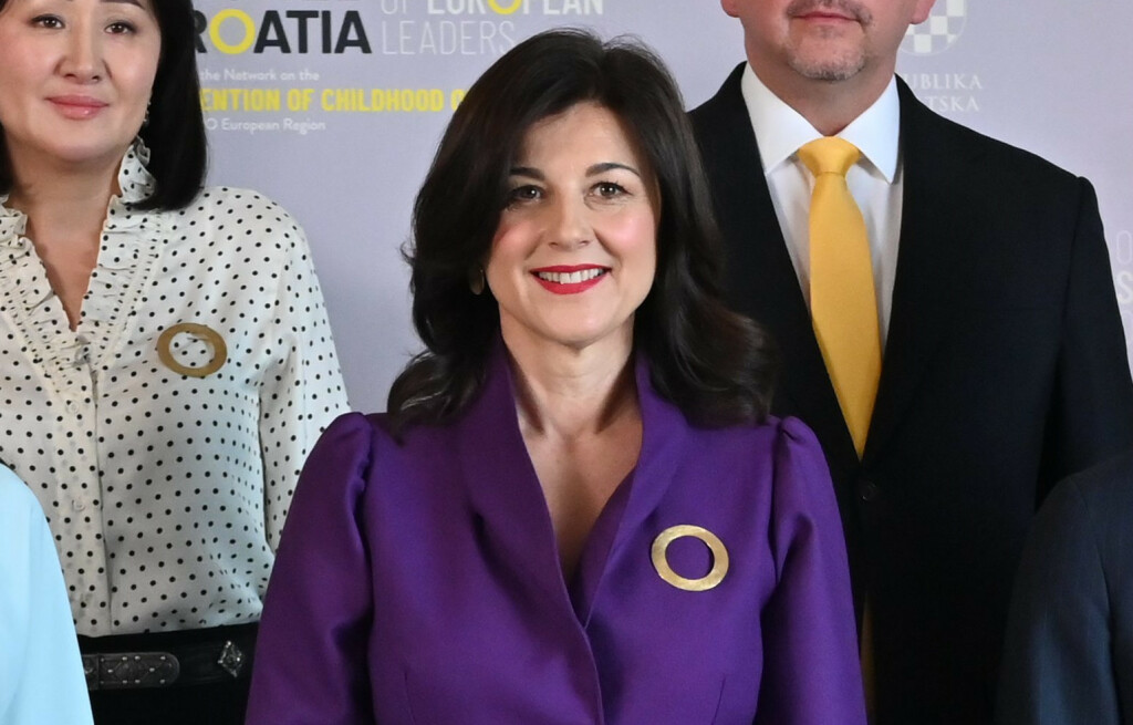 Sanja Musić Milanović u ljubičastom odijelu na Samitu supružnika europskih čelnika u Zagrebu - 3