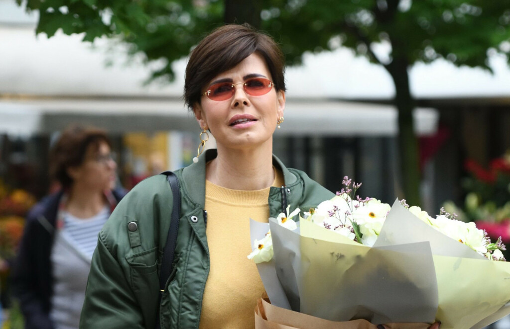 Anica Kovač prošetala je zagrebačkim Cvjetnim trgom - 3