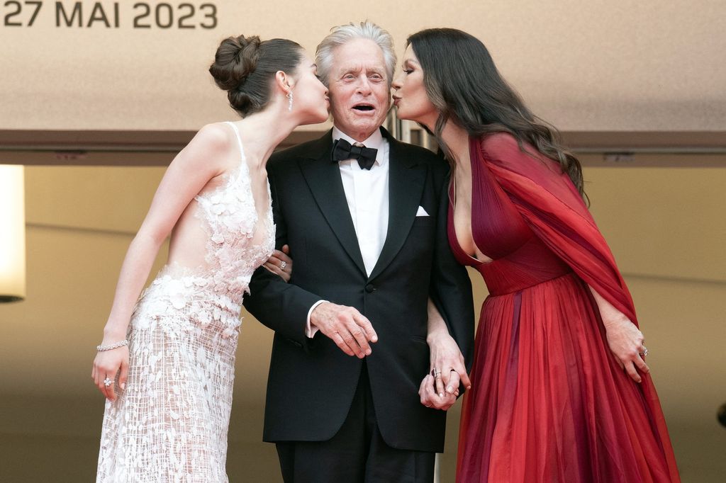 Catherine Zeta-Jones, Michael Douglas i kći Carys Zeta Douglas - 7