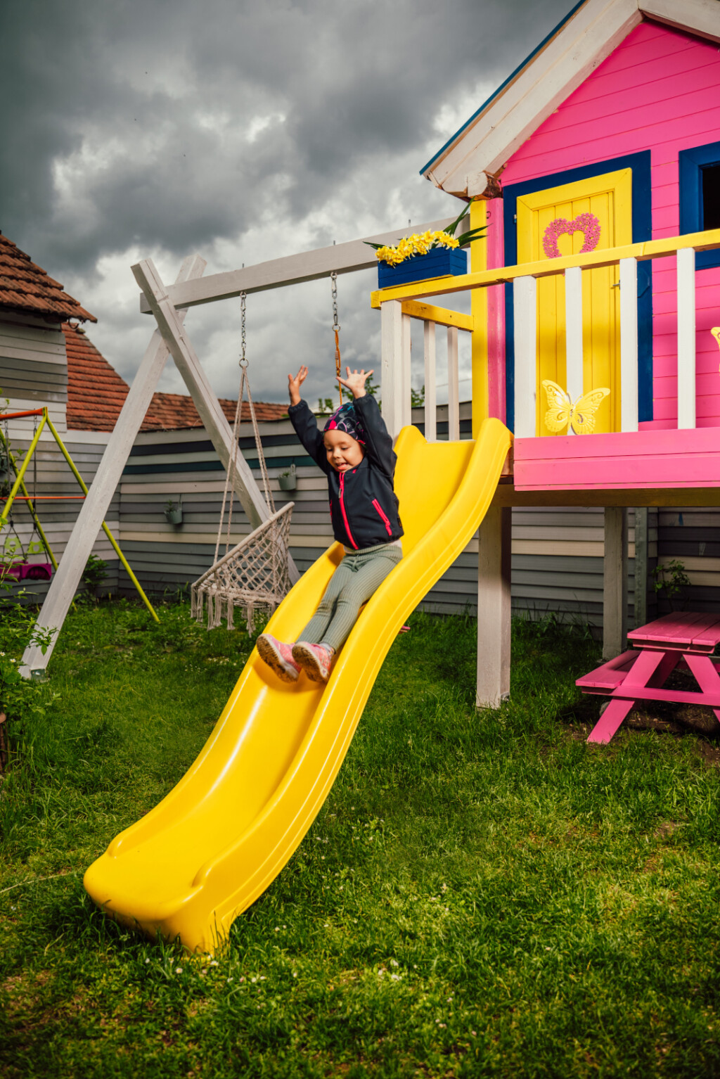 Kućica ima i tobogan na kojem se četverogodišnja Maris voli igrati