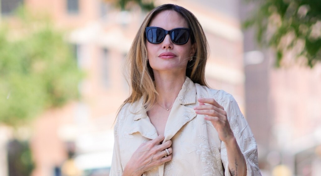 Angelina Jolie u sandalama Owena modne kuće Chloé - 2