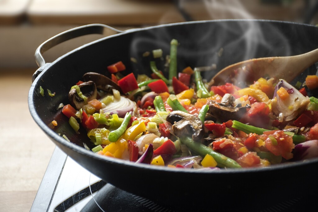 Šareni wok s povrćem