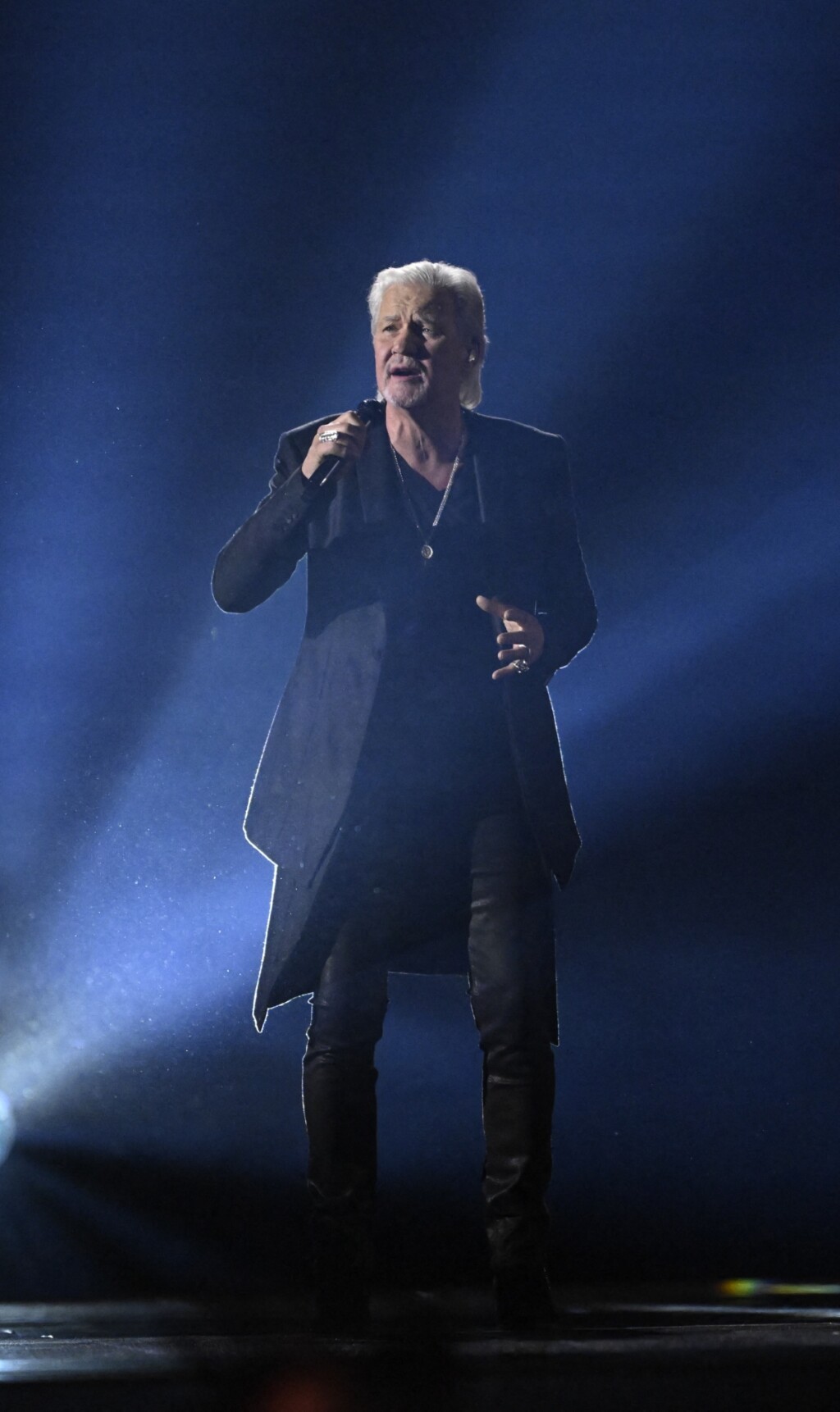 Johnny Logan kao gost na Eurosongu 2024.