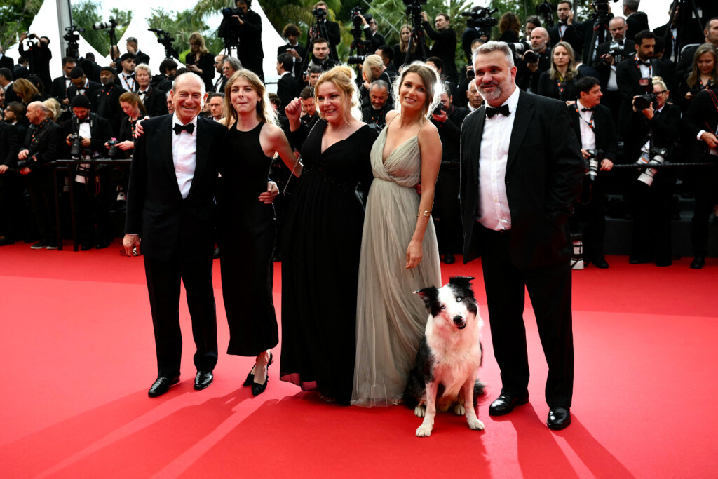 Pas Messi, zvijezda filma 'Anatomija pada', na crvenom tepihu u Cannesu - 4