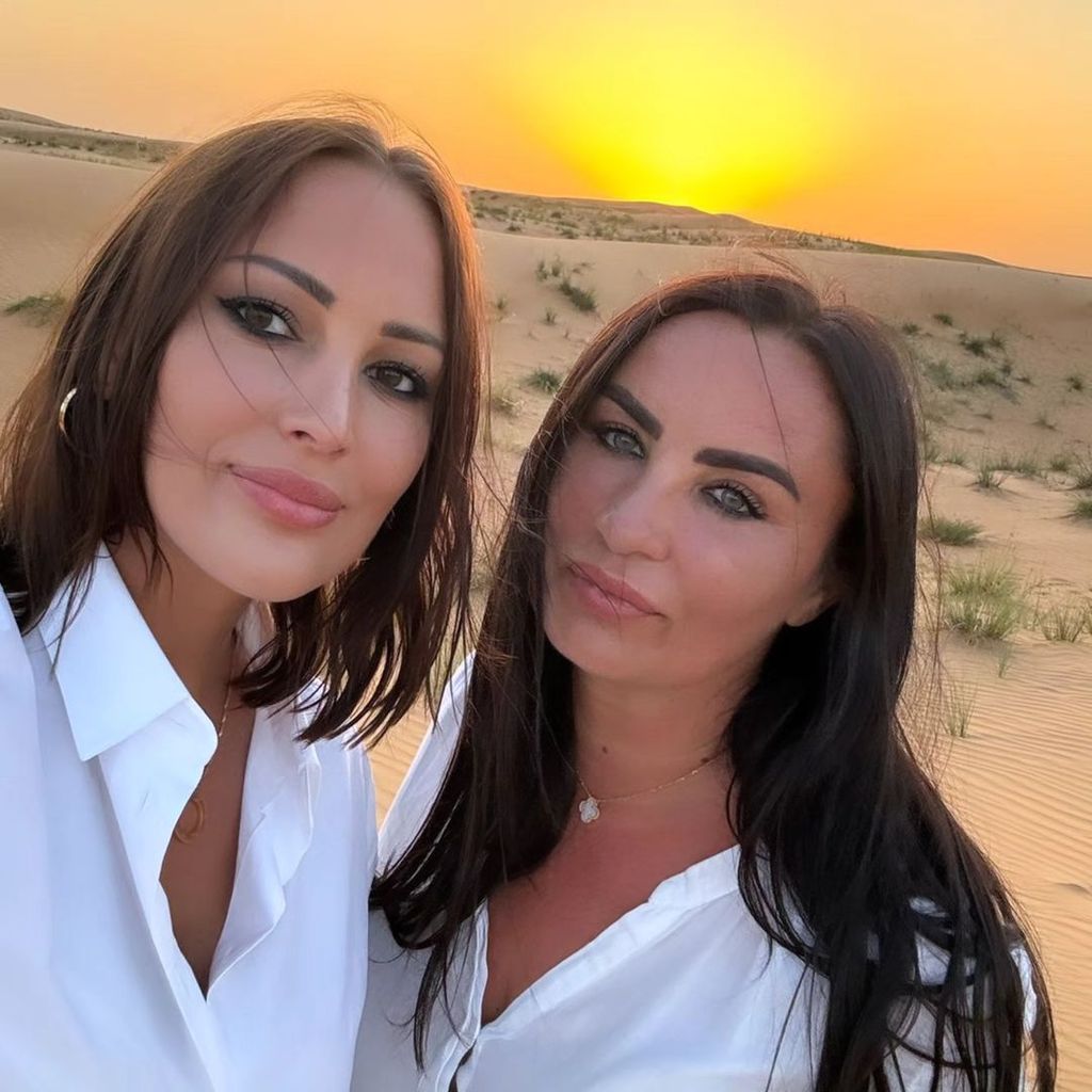 Aleksandra Prijović i mama Borka Mihajlović - 2