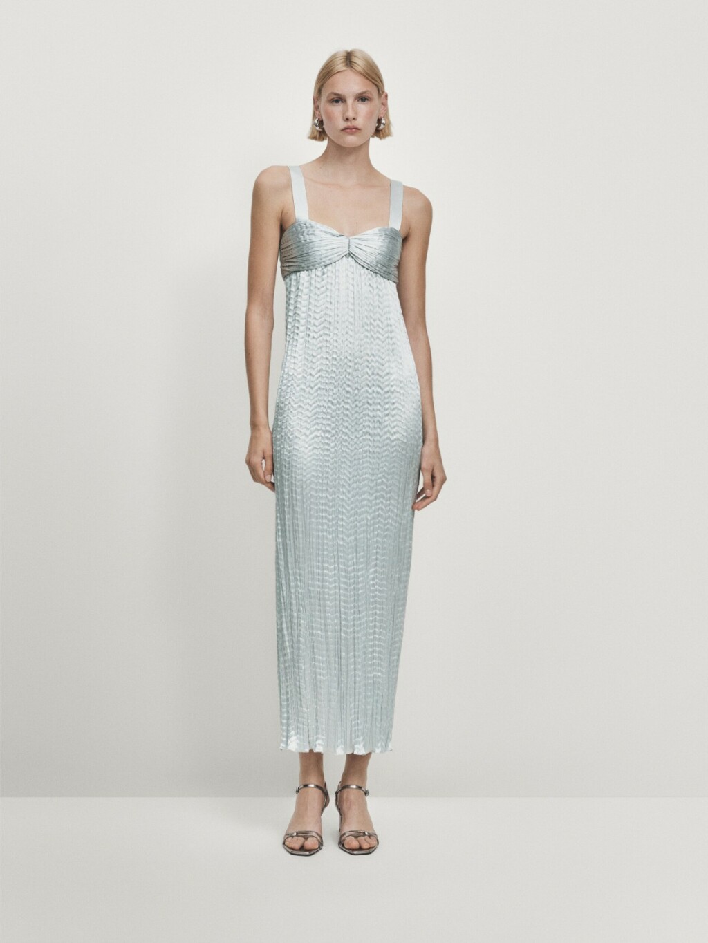 Massimo Dutti, 125 eura