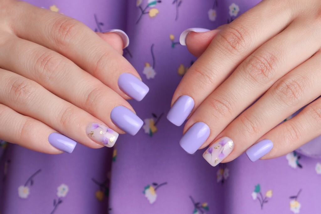 Ljubičaste manikure
